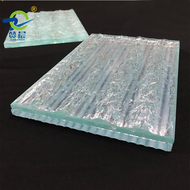 谁知道汽车夹层玻璃制作工艺流程？